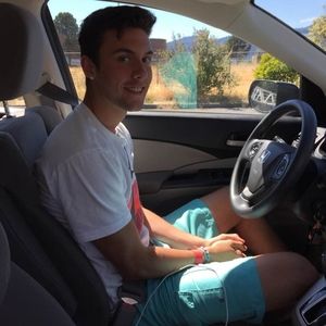 Meet your Posher, Kelly